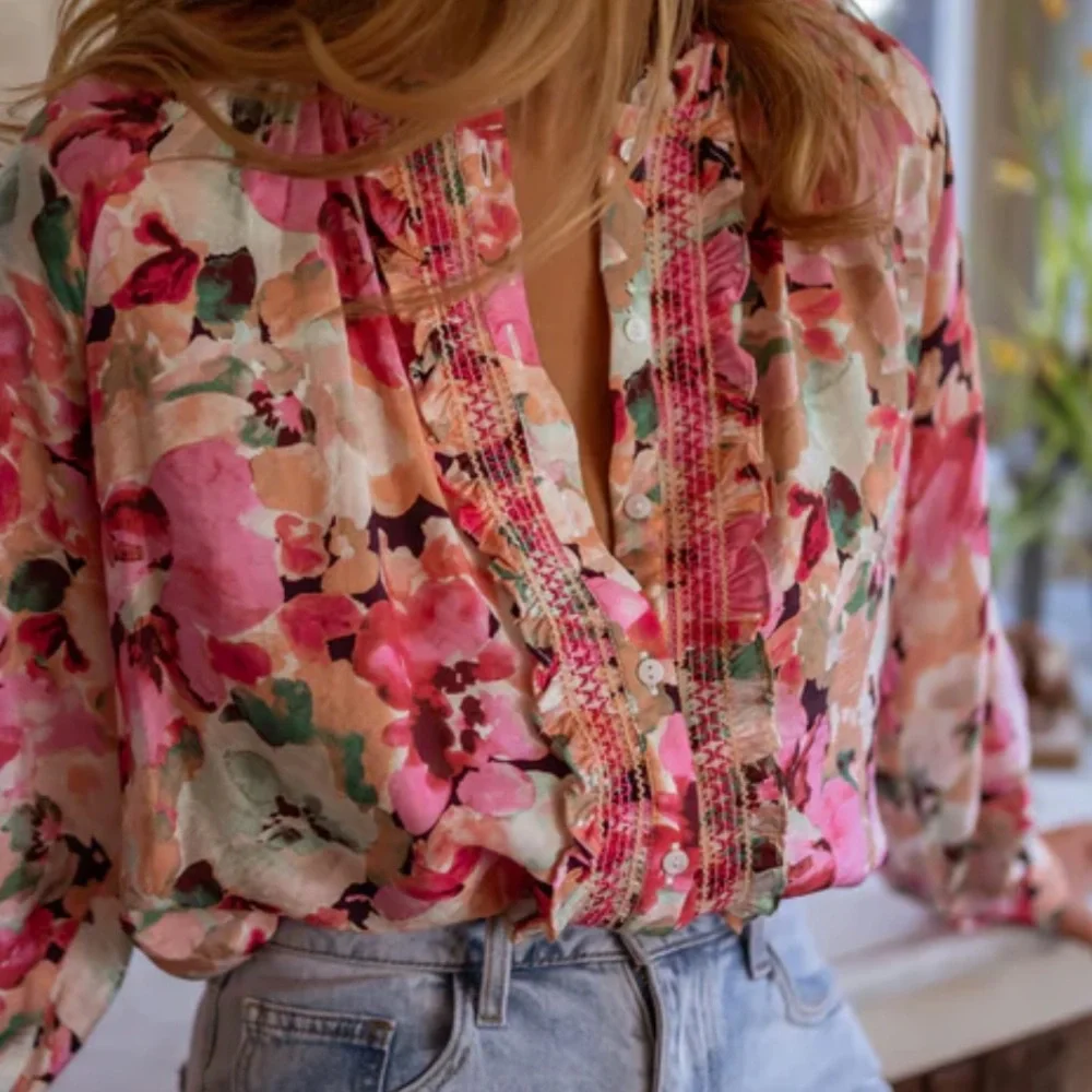 Easy Clothes Floral Elvina Blouse - Picture 2 of 4